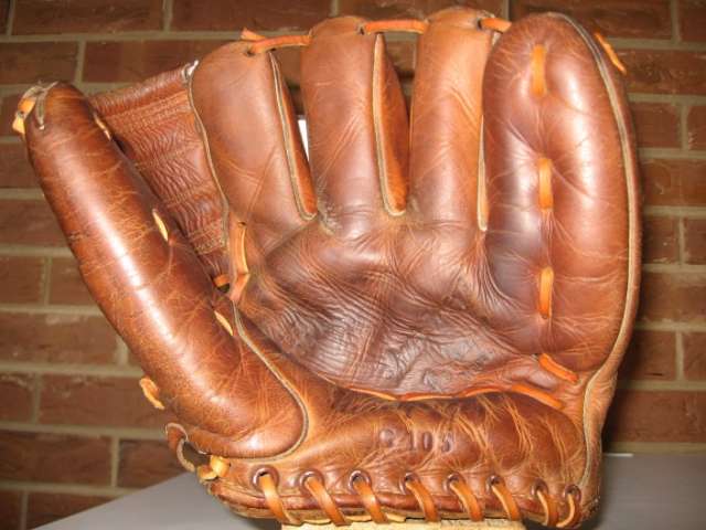 Willie Mays MacGregor G105 Front